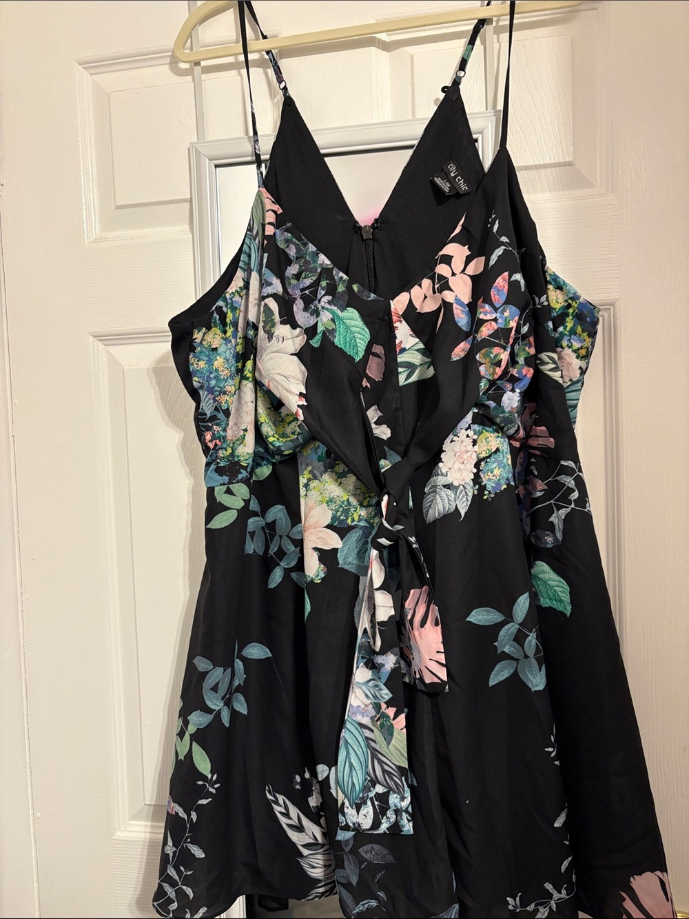 City Chic Black Floral Tie-Front ROMPER PtP 26 Length 39 inches